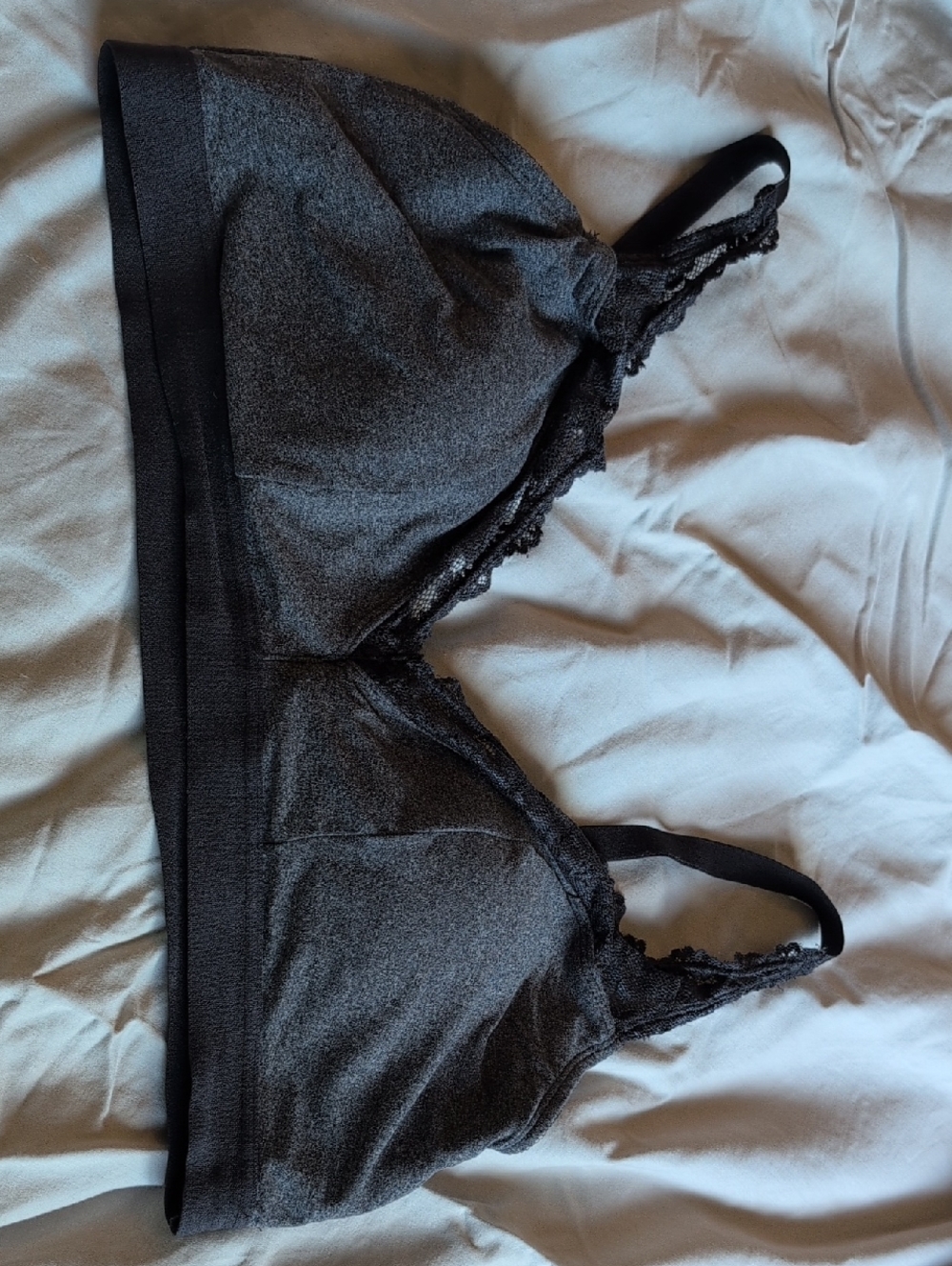 Lightly Lined Smooth Bralette in Charcoal